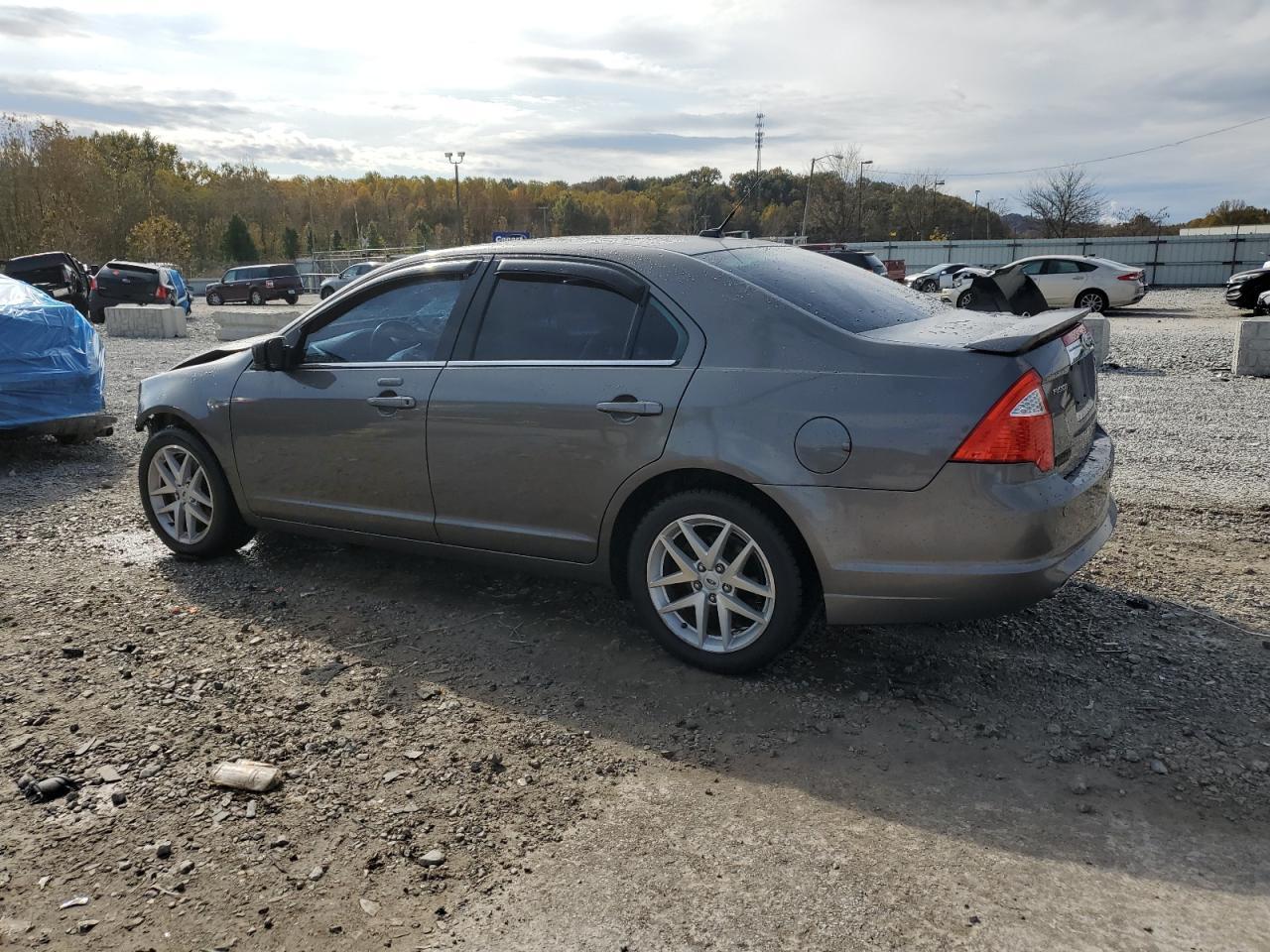 2012 Ford Fusion Sel - Image 2