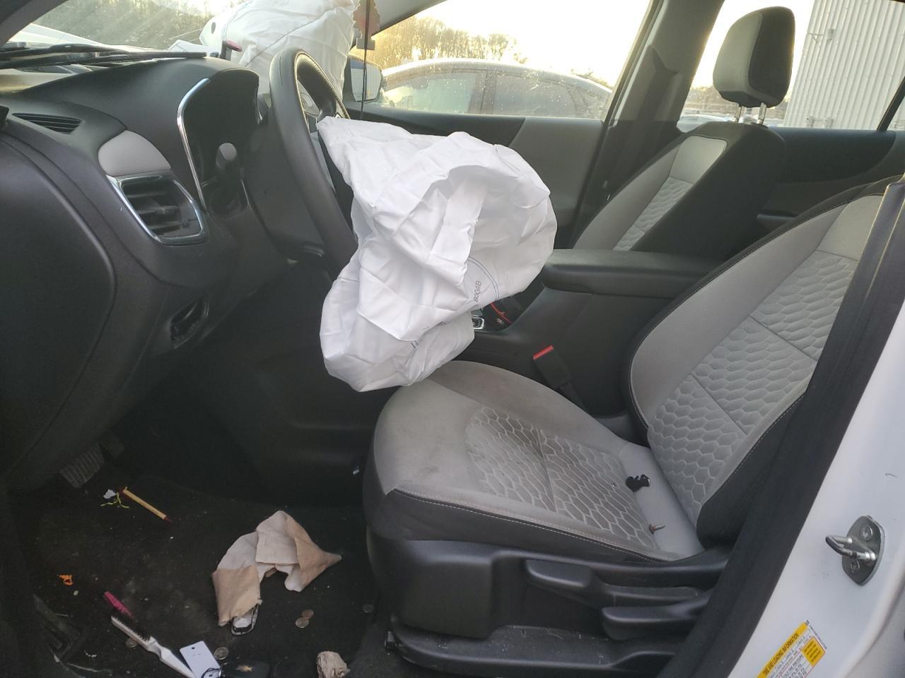 2019 Chevrolet Equinox Ls - Image 7