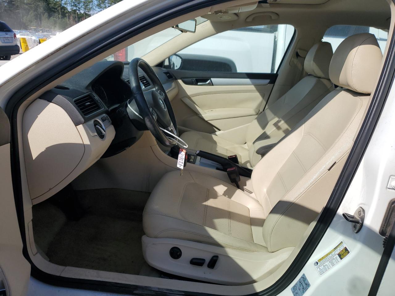 2012 Volkswagen Passat Se - Фото 7