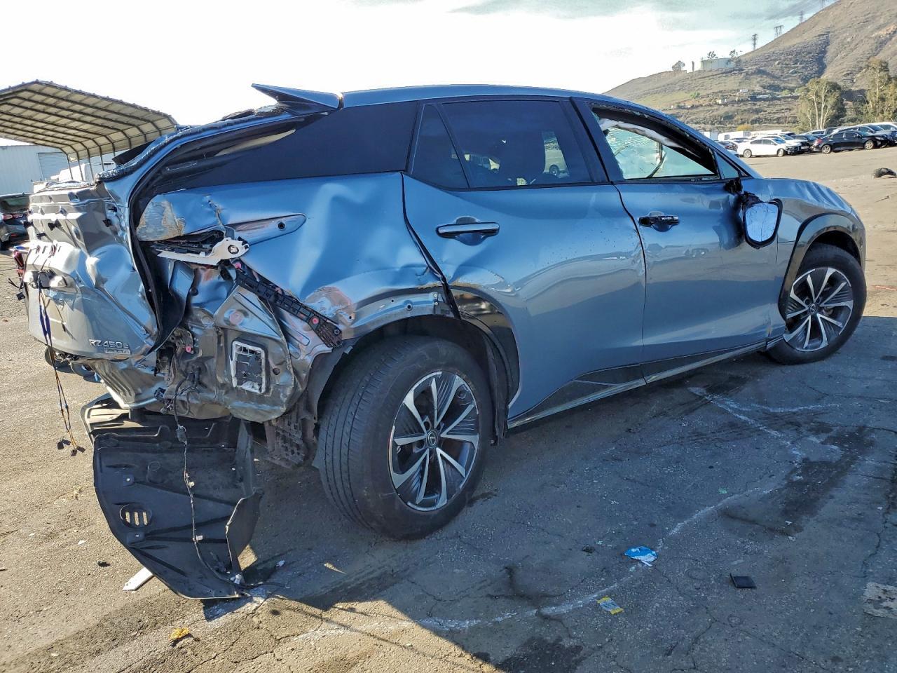 2023 Lexus Rz 450E - Фото 3