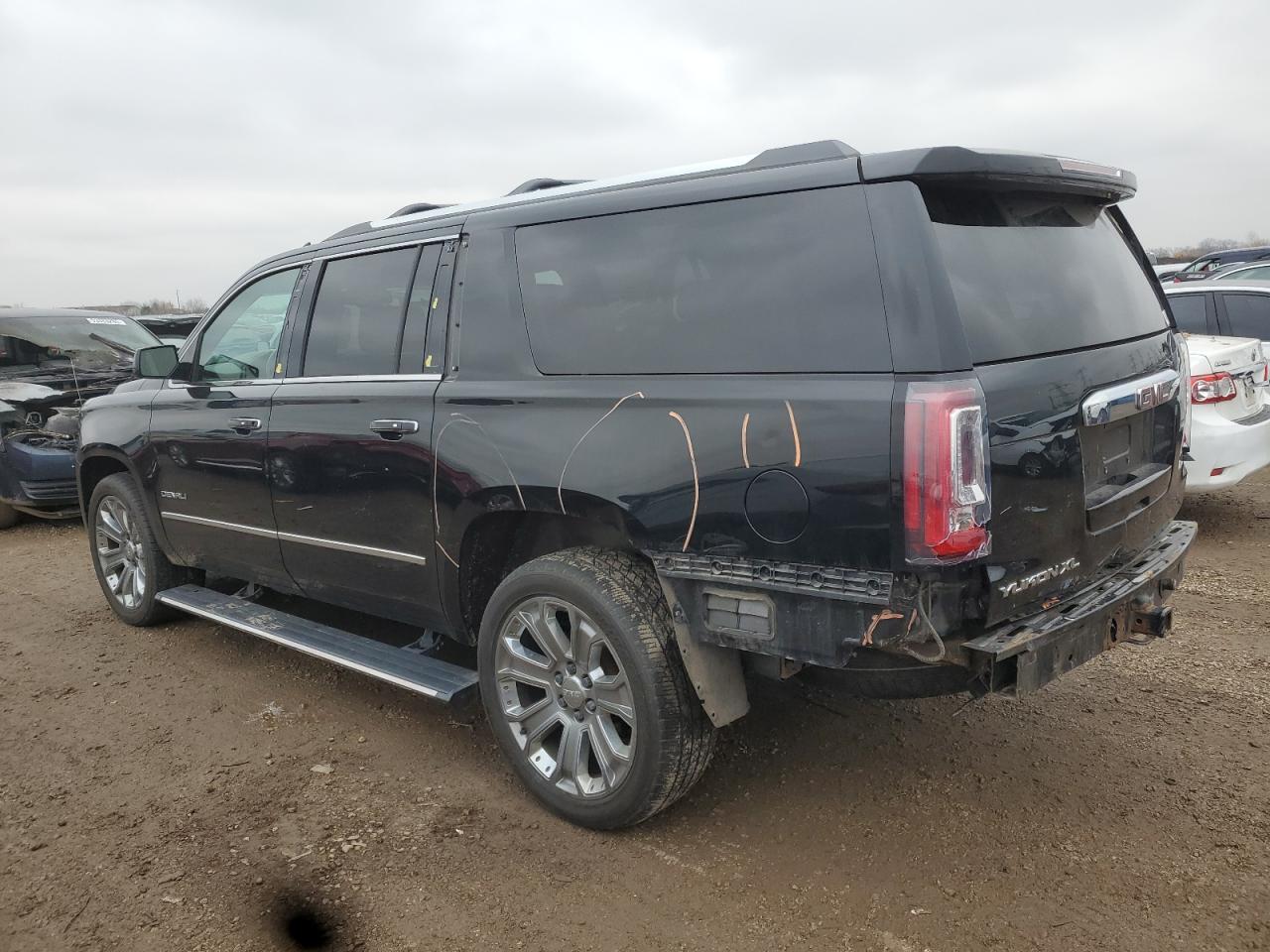 2015 GMC Yukon Xl Denali - Фото 2