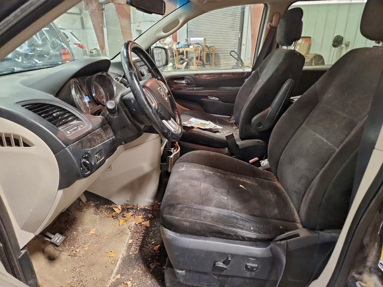 2011 Dodge Grand Caravan Mainstreet - Фото 7