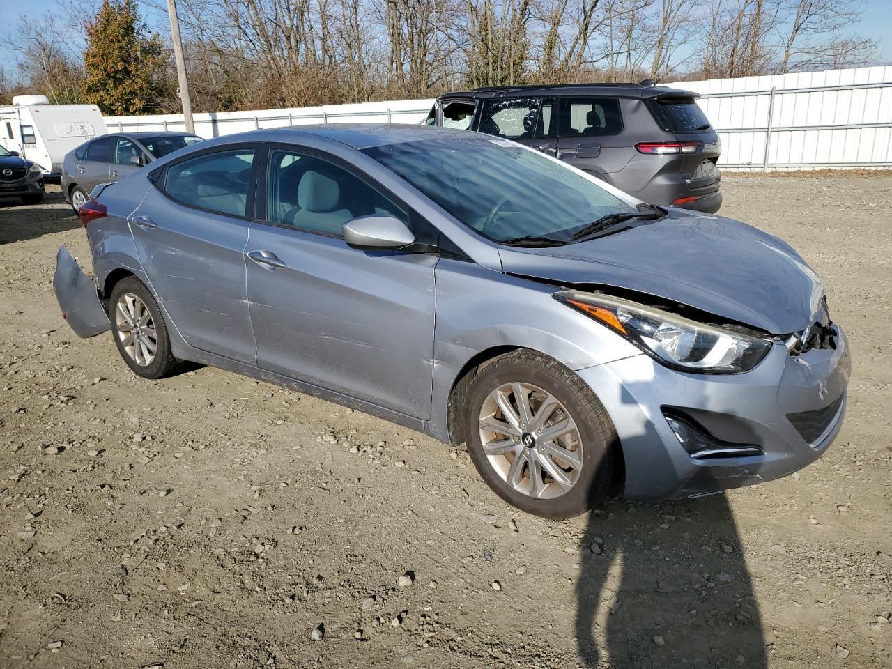 2015 Hyundai Elantra Se - Фото 4