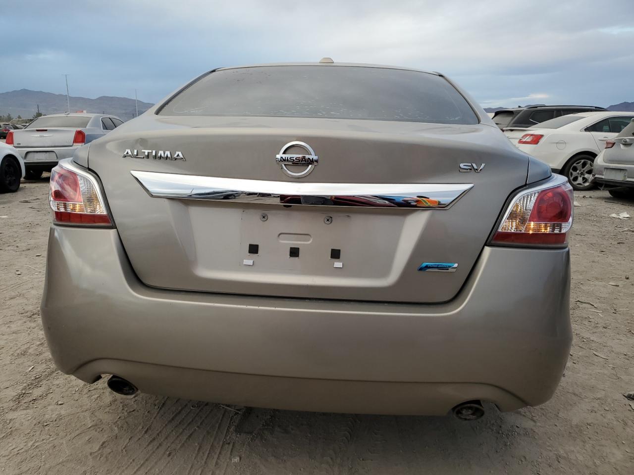 2014 Nissan Altima 2.5 - Image 6