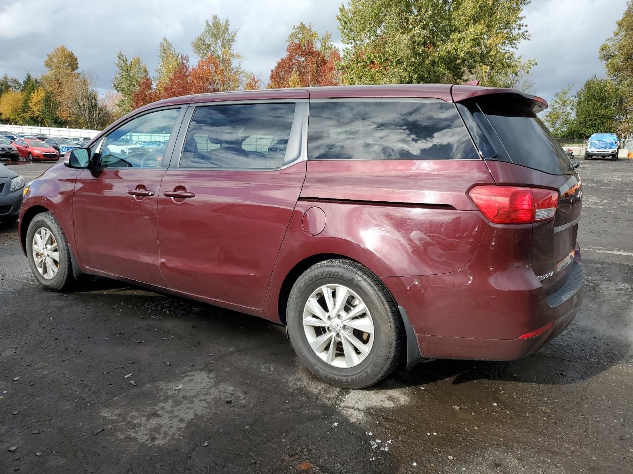 2017 Kia Sedona Lx - Фото 2