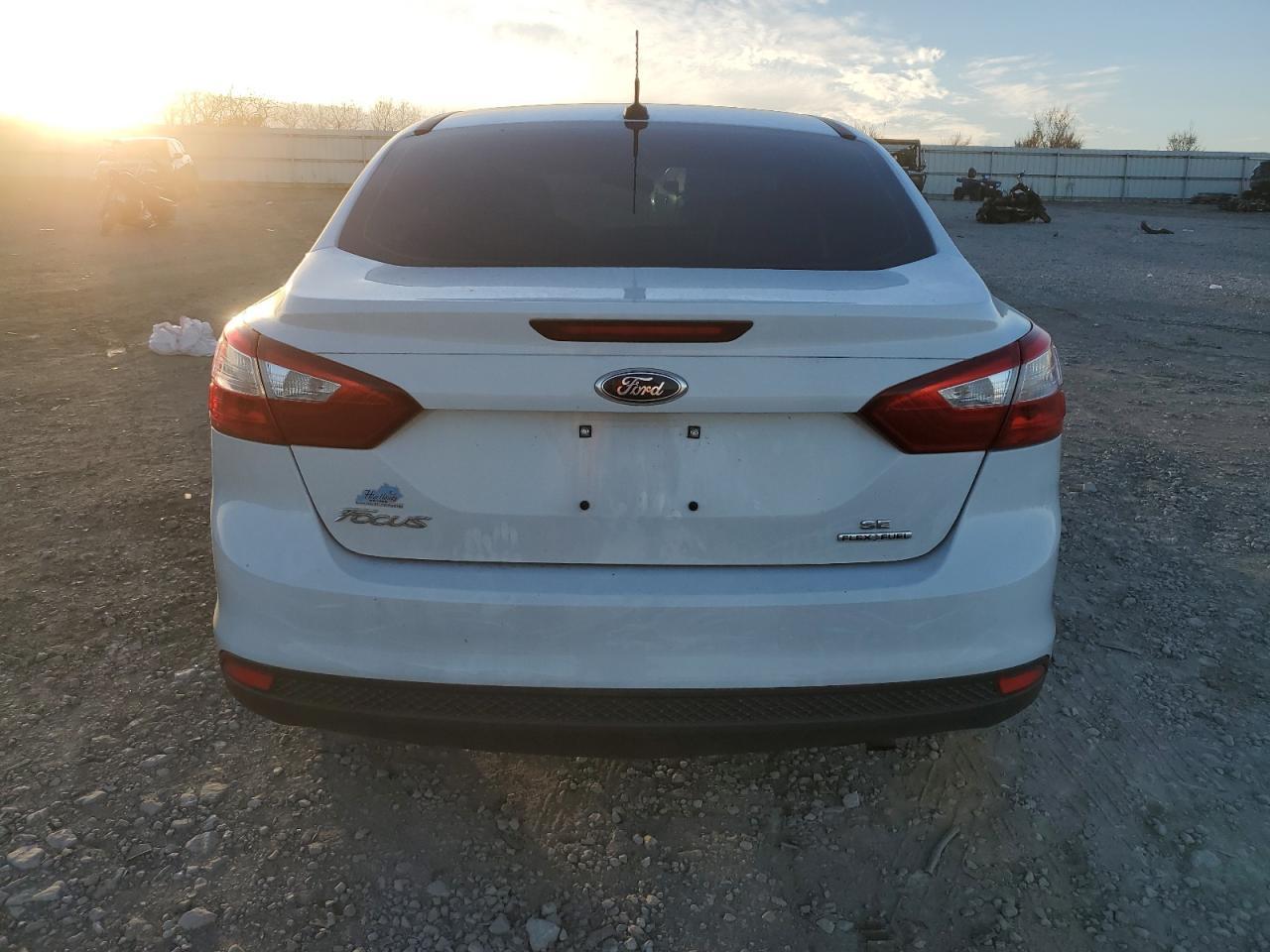 2014 Ford Focus Se - Image 6