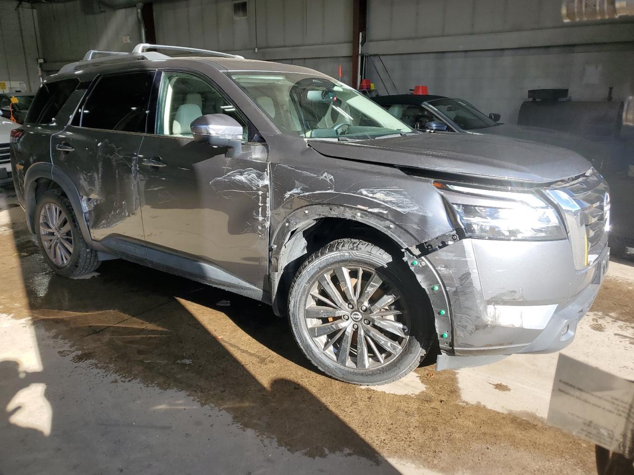 2022 Nissan Pathfinder Sl - Фото 4