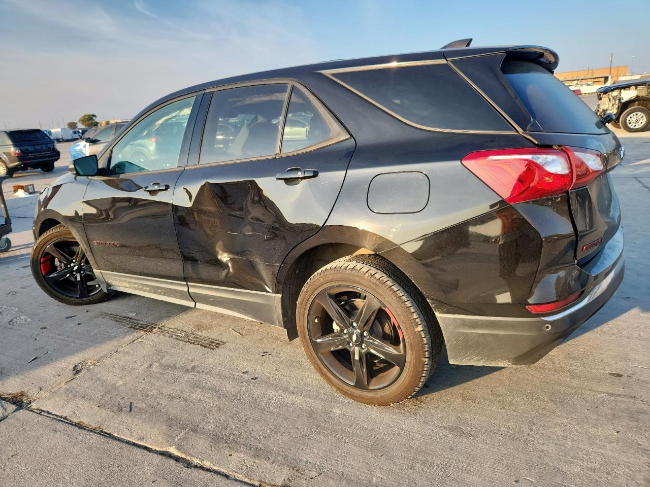 2019 Chevrolet Equinox Lt - Image 2