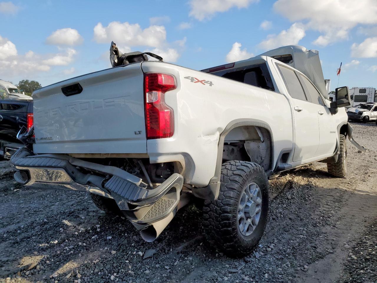 2022 Chevrolet Silverado K2500 Heavy Duty Lt - Image 3