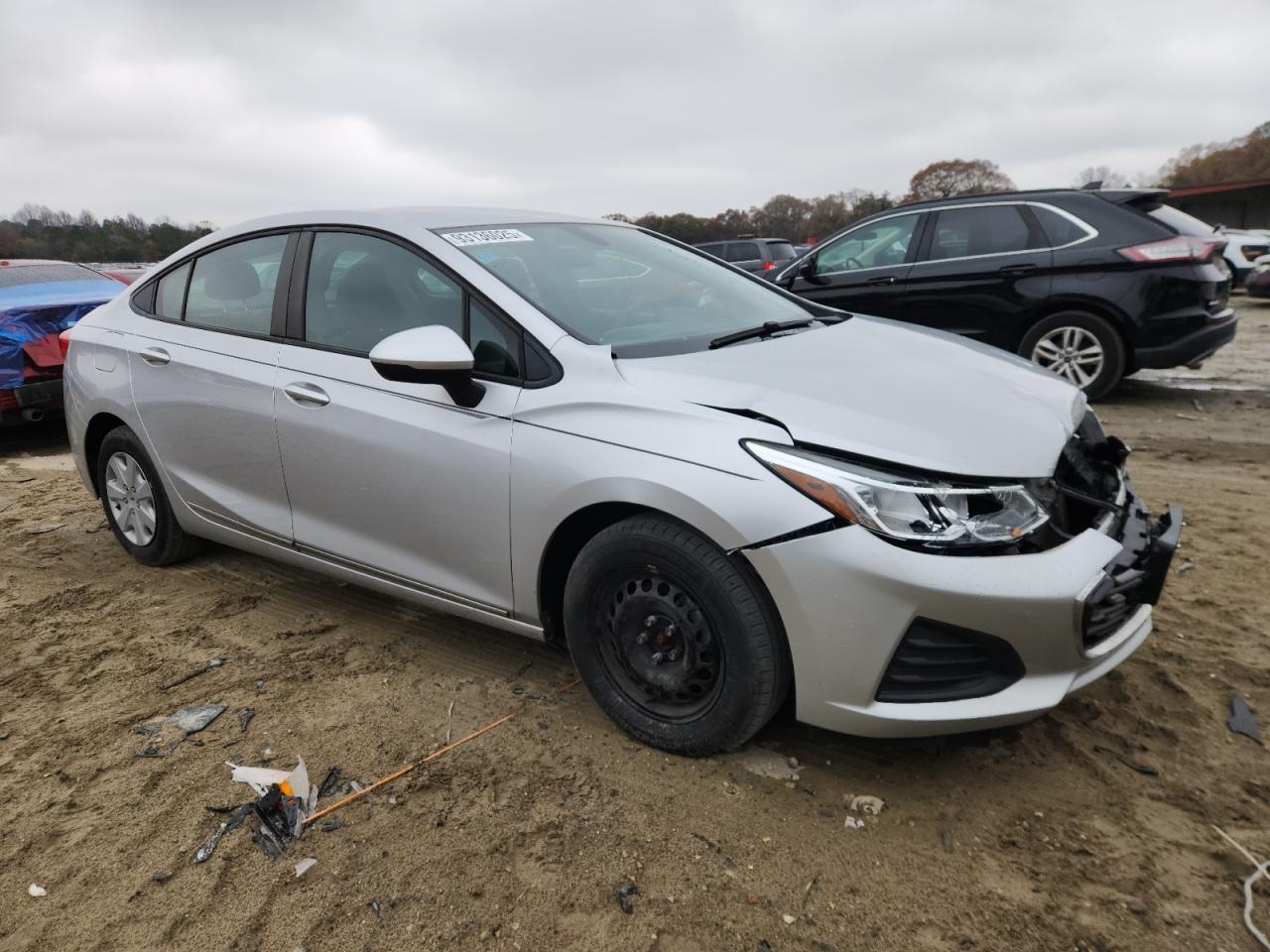 2019 Chevrolet Cruze Ls - Фото 4