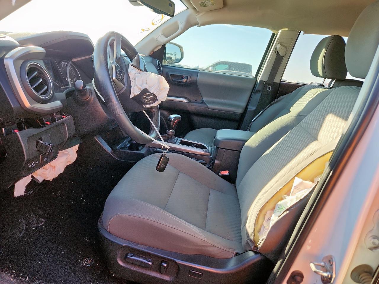 2023 Toyota Tacoma Double Cab - Image 7