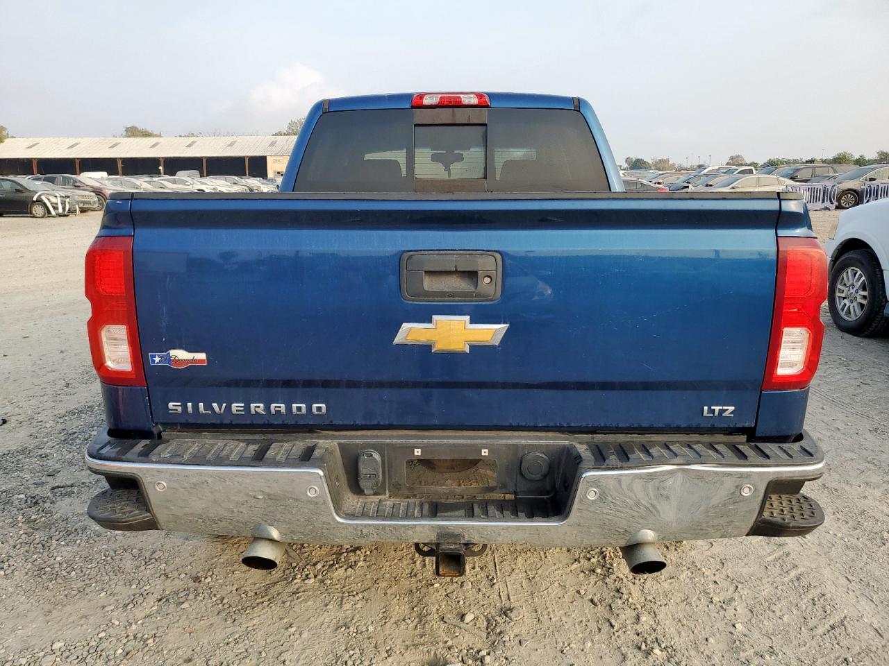 2017 Chevrolet Silverado C1500 Ltz - Image 6