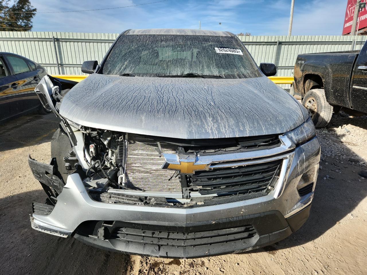 2023 Chevrolet Traverse Ls - Image 5