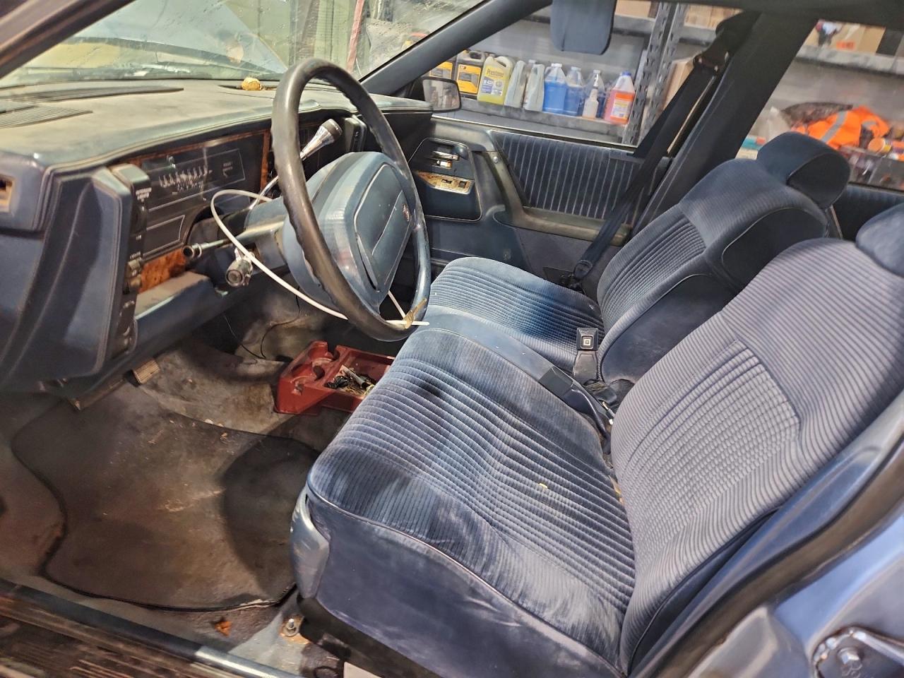 1993 Buick Century Special - Фото 7
