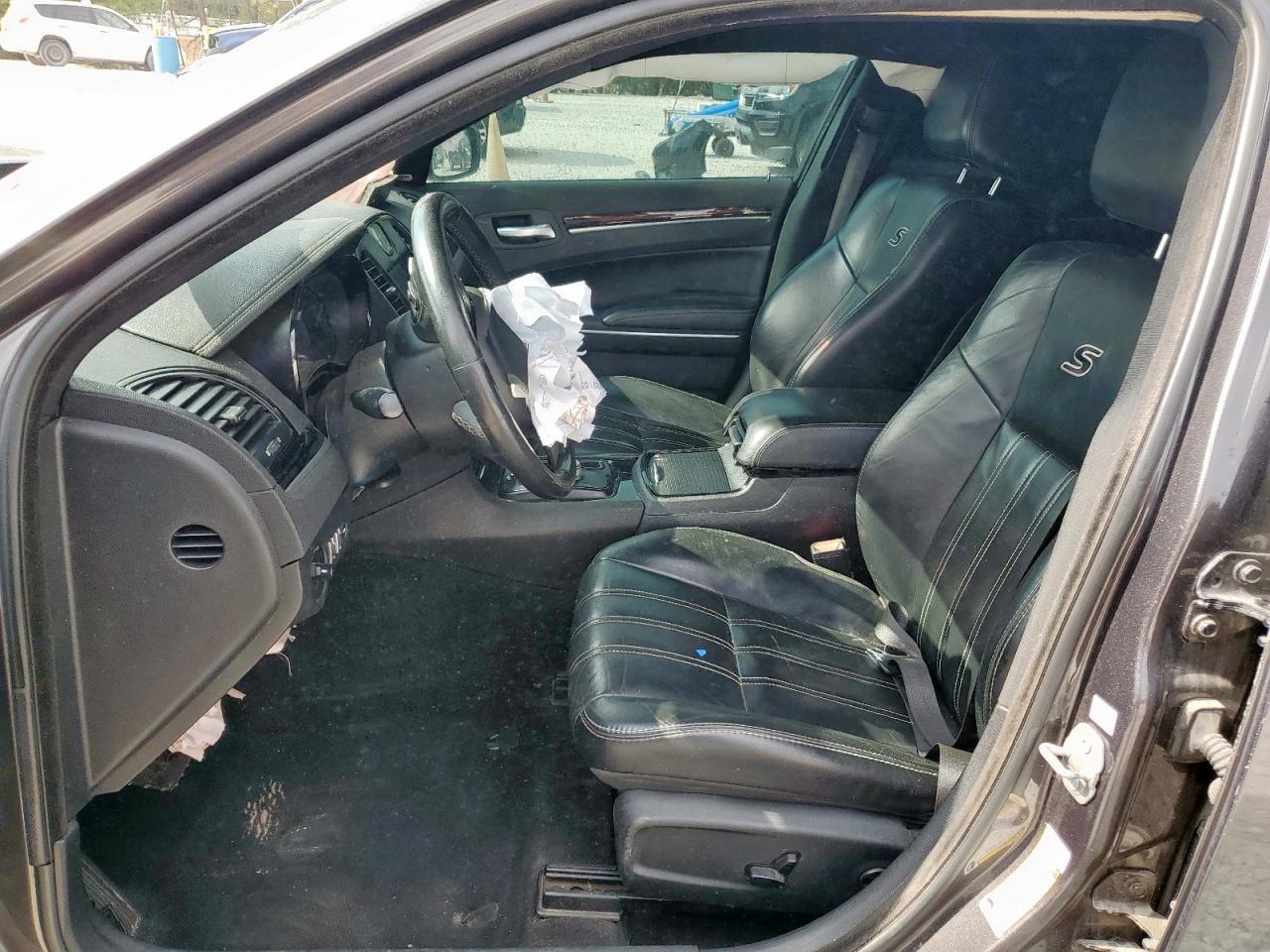 2020 Chrysler 300 S - Фото 7