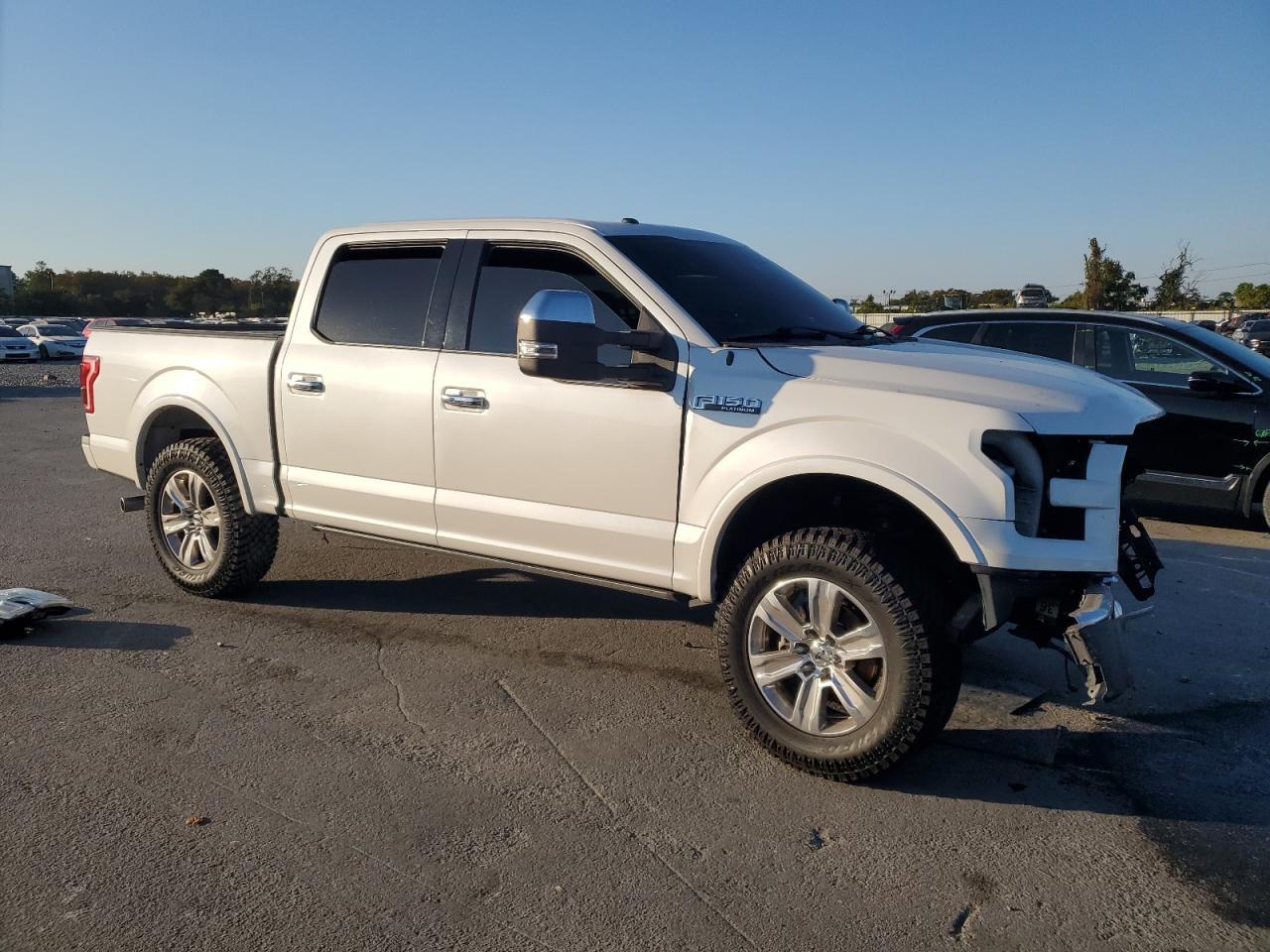 2016 Ford F150 Supercrew - Фото 4