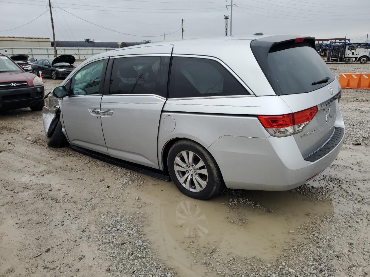 2015 Honda Odyssey Exl - Фото 2