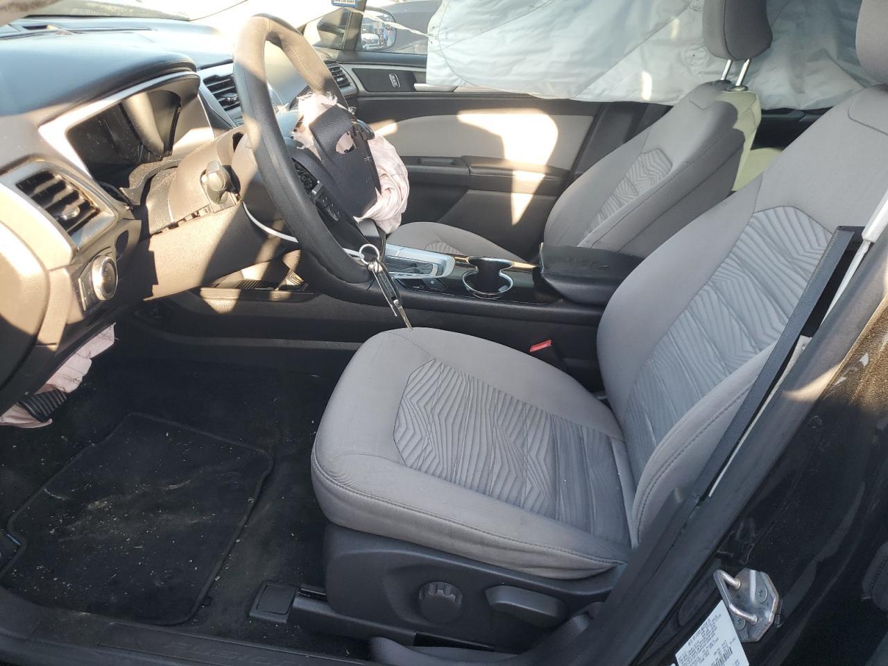 2016 Ford Fusion S - Image 7