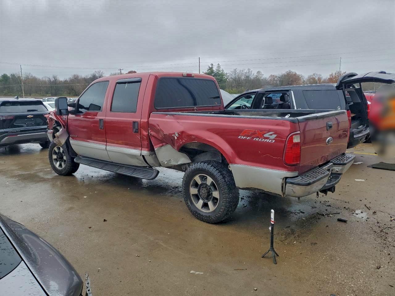 2002 Ford F250 Super Duty - Image 2