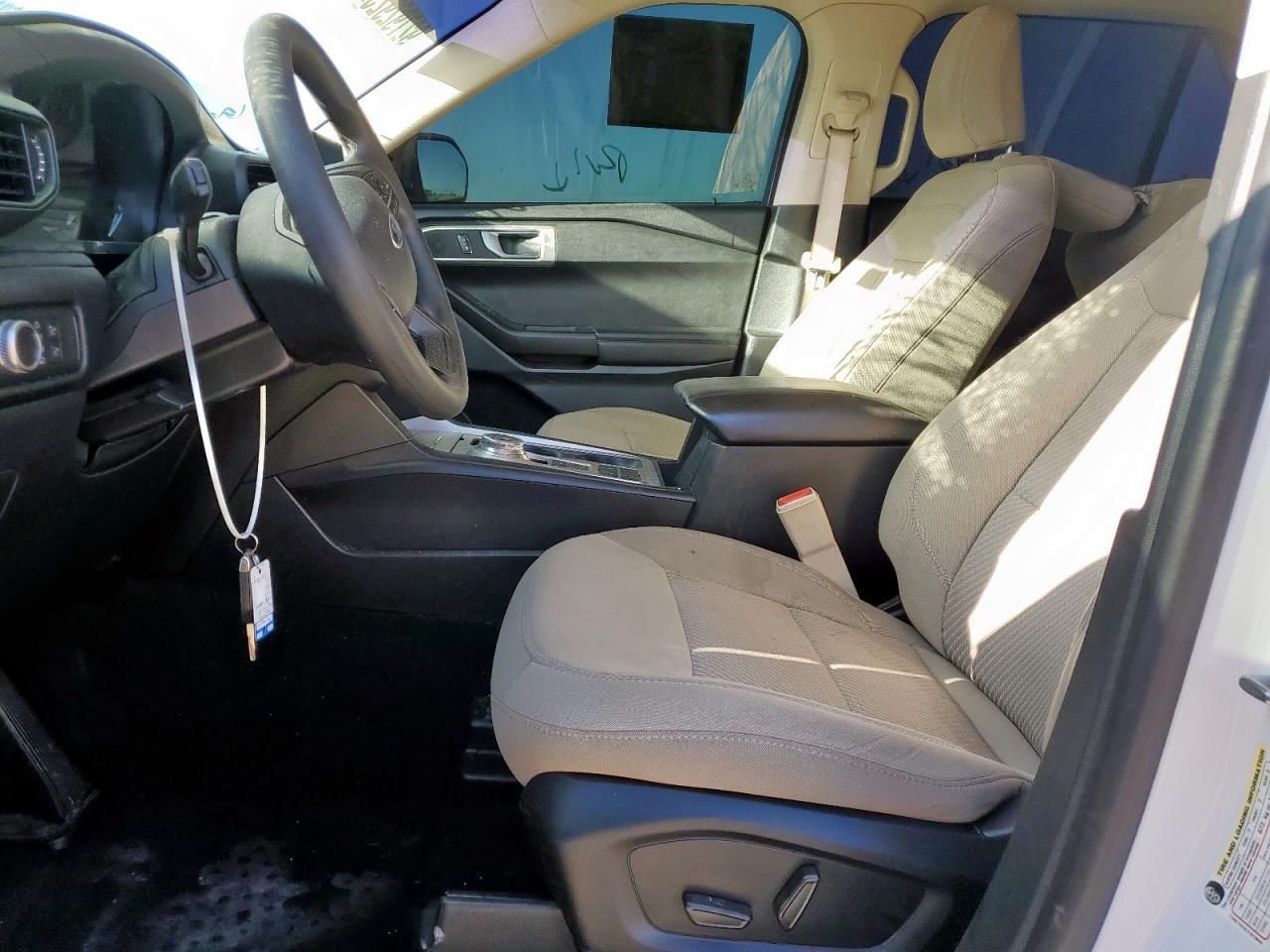 2022 Ford Explorer - Фото 7