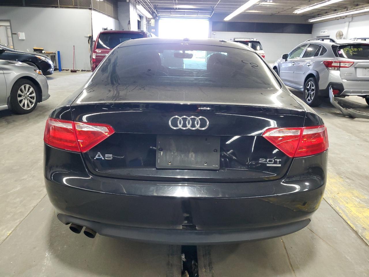 2010 Audi A5 Premium - Фото 6