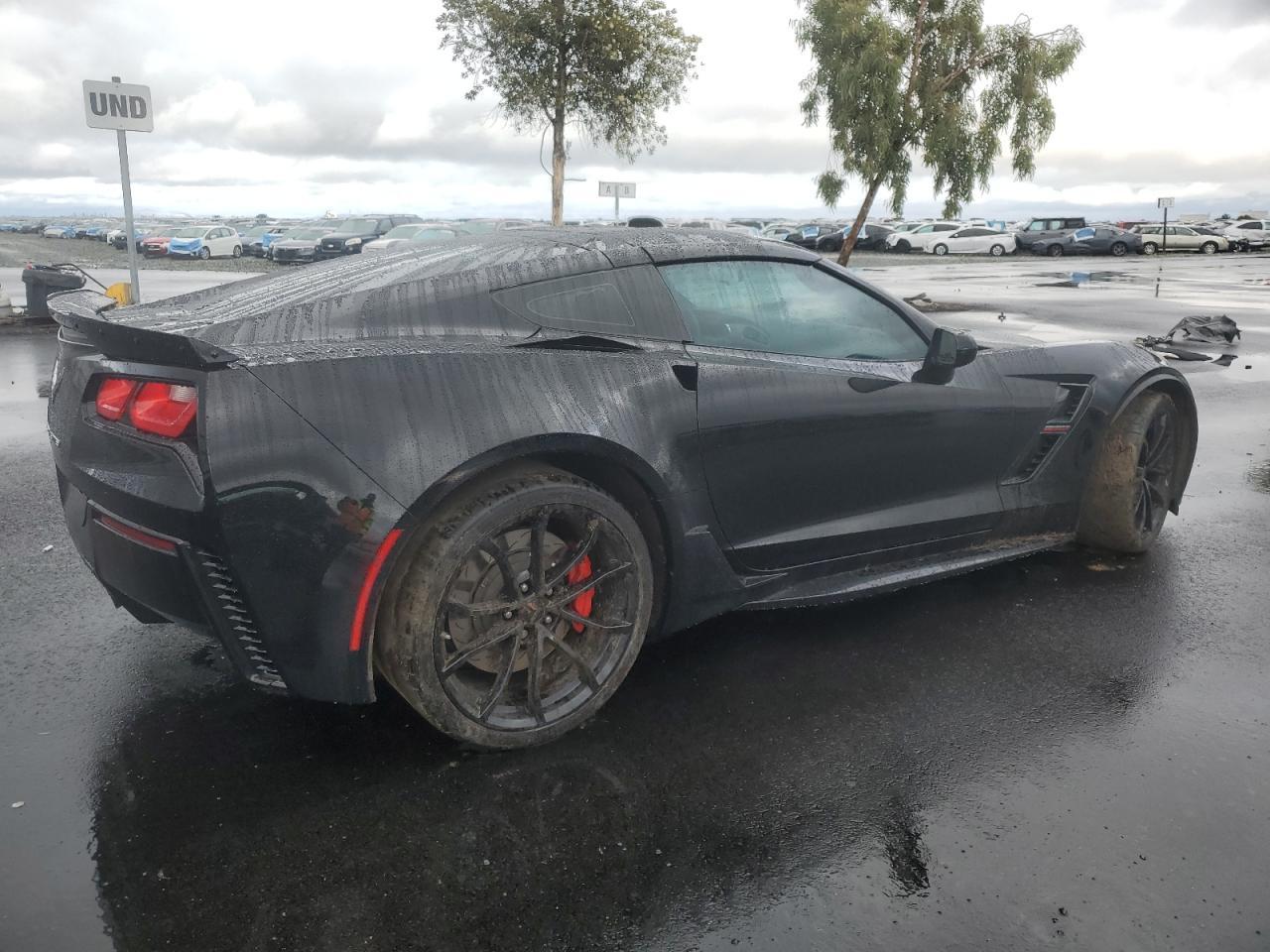 2017 Chevrolet Corvette Grand Sport 1Lt - Image 3