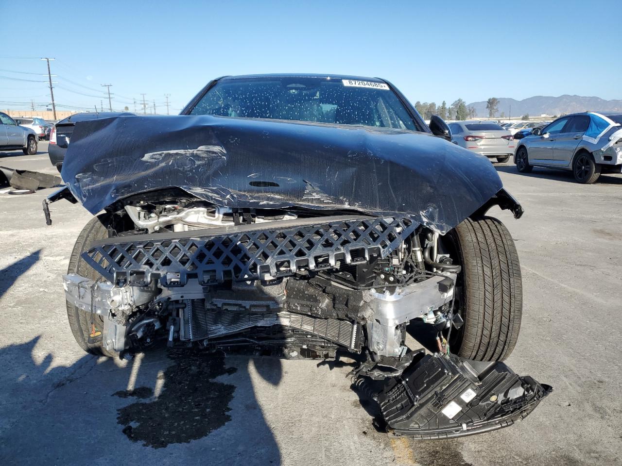 2025 Mercedes-Benz C 300 - Фото 5