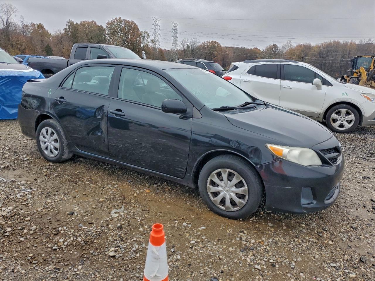 2013 Toyota Corolla Base - Фото 4