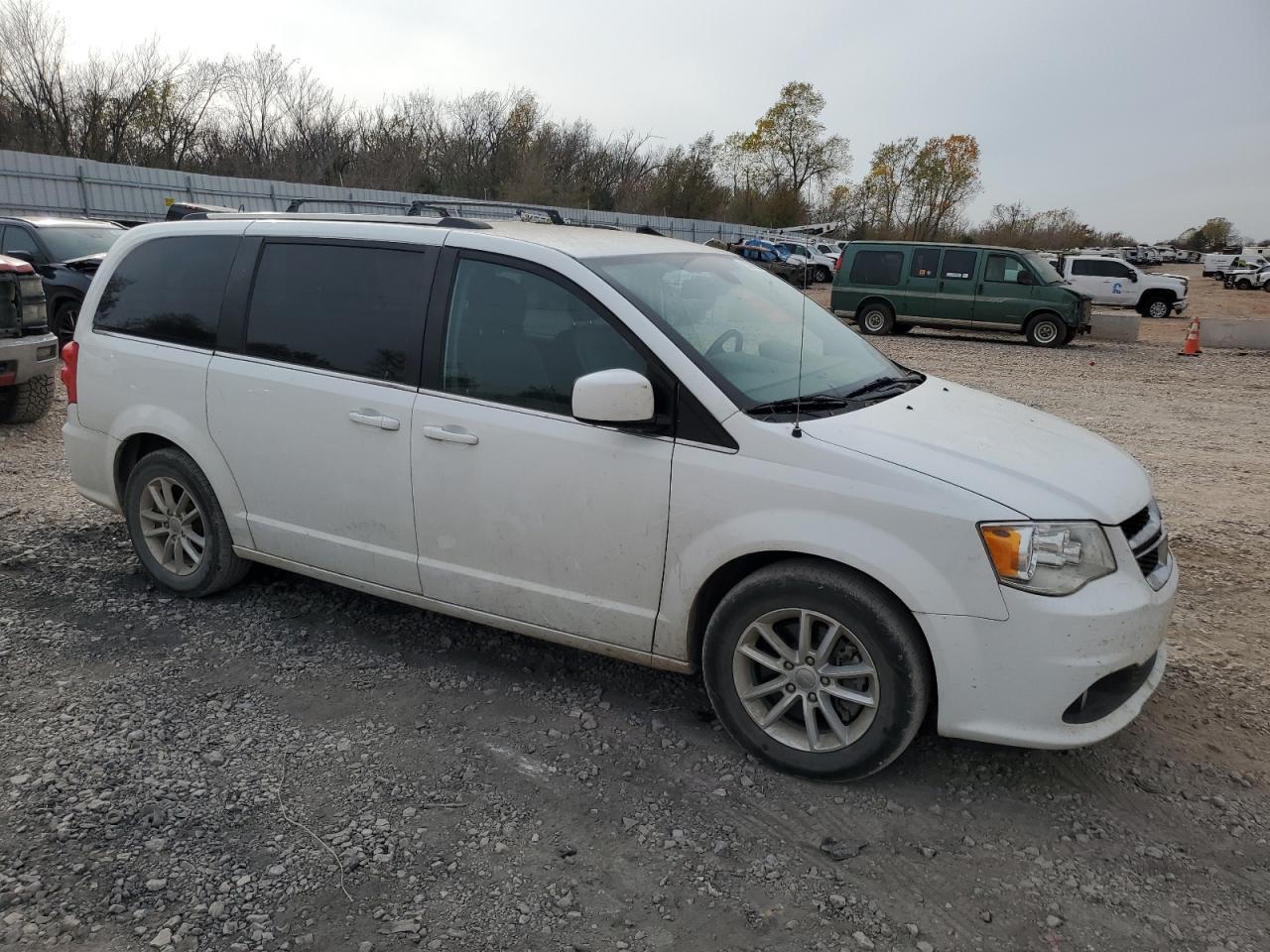 2019 Dodge Grand Caravan Sxt - Фото 4