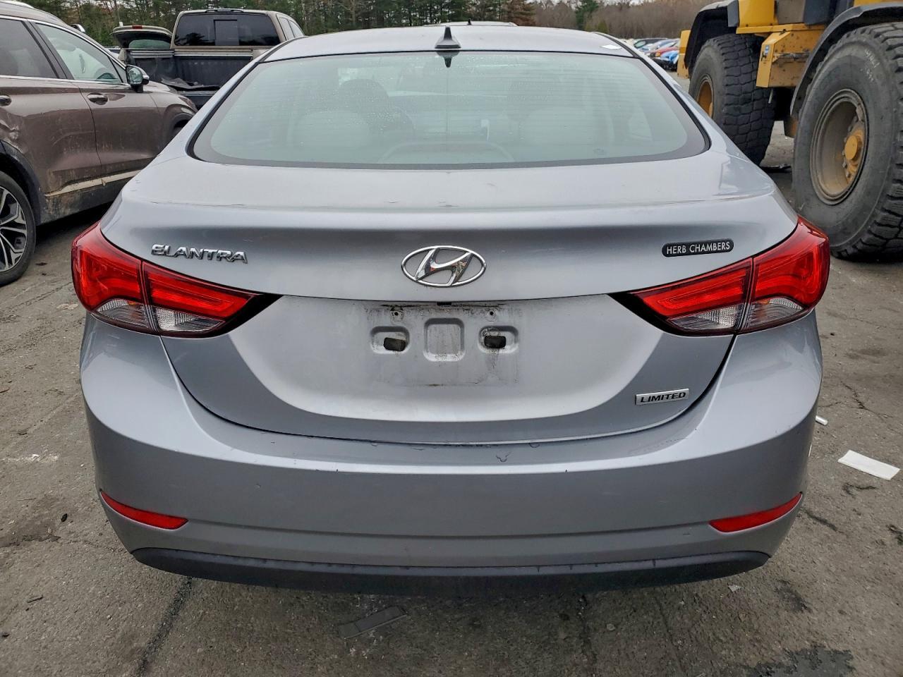 2015 Hyundai Elantra Se - Image 6