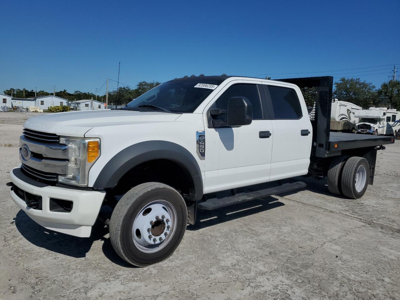 2022 Ford F450 Super Duty - Фото 2