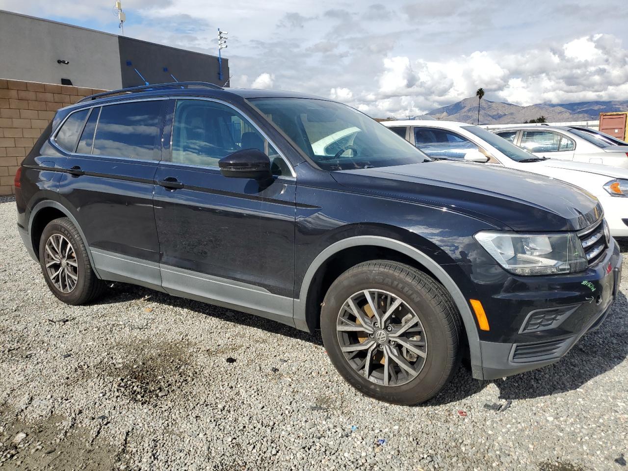 2019 Volkswagen Tiguan Se - Фото 4