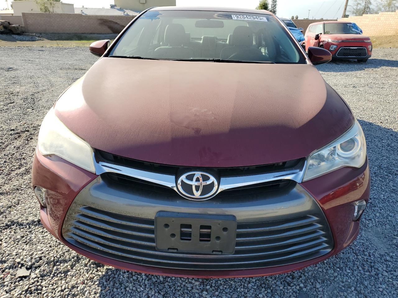 2015 Toyota Camry Le - Image 5