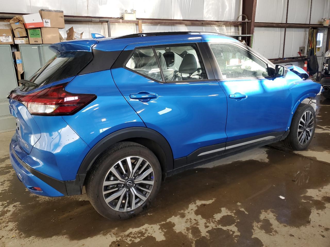 2023 Nissan Kicks Sr - Фото 3