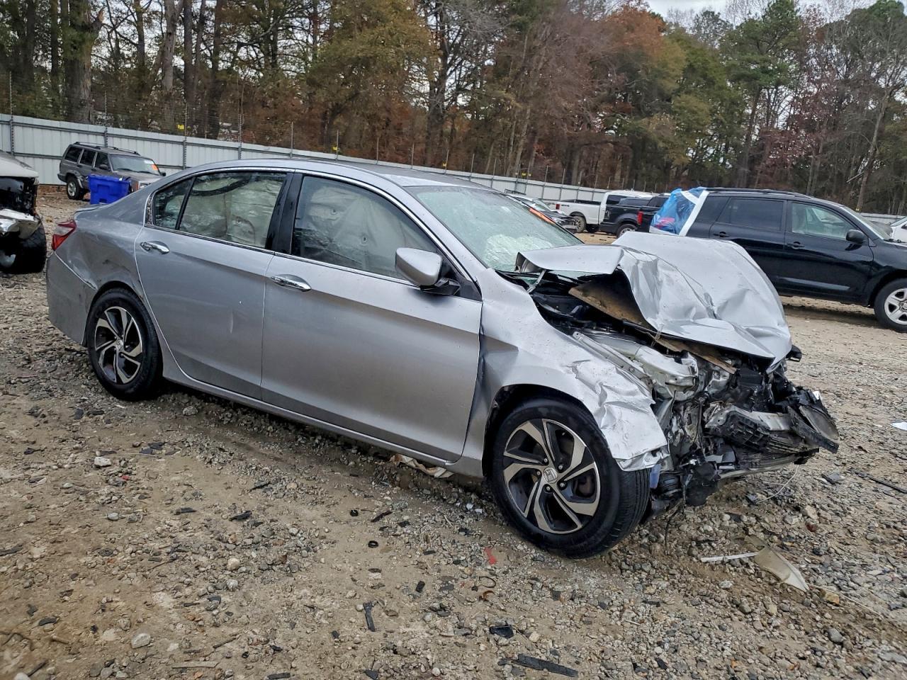 2017 Honda Accord Lx - Image 4