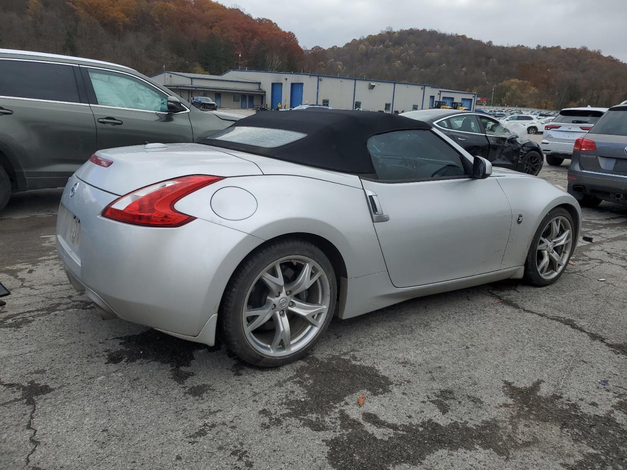 2010 Nissan 370Z - Фото 3