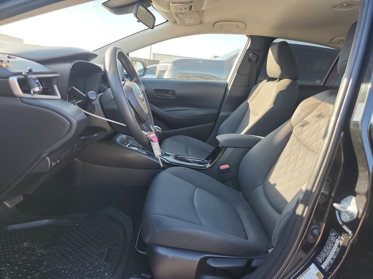 2022 Toyota Corolla Le - Image 7