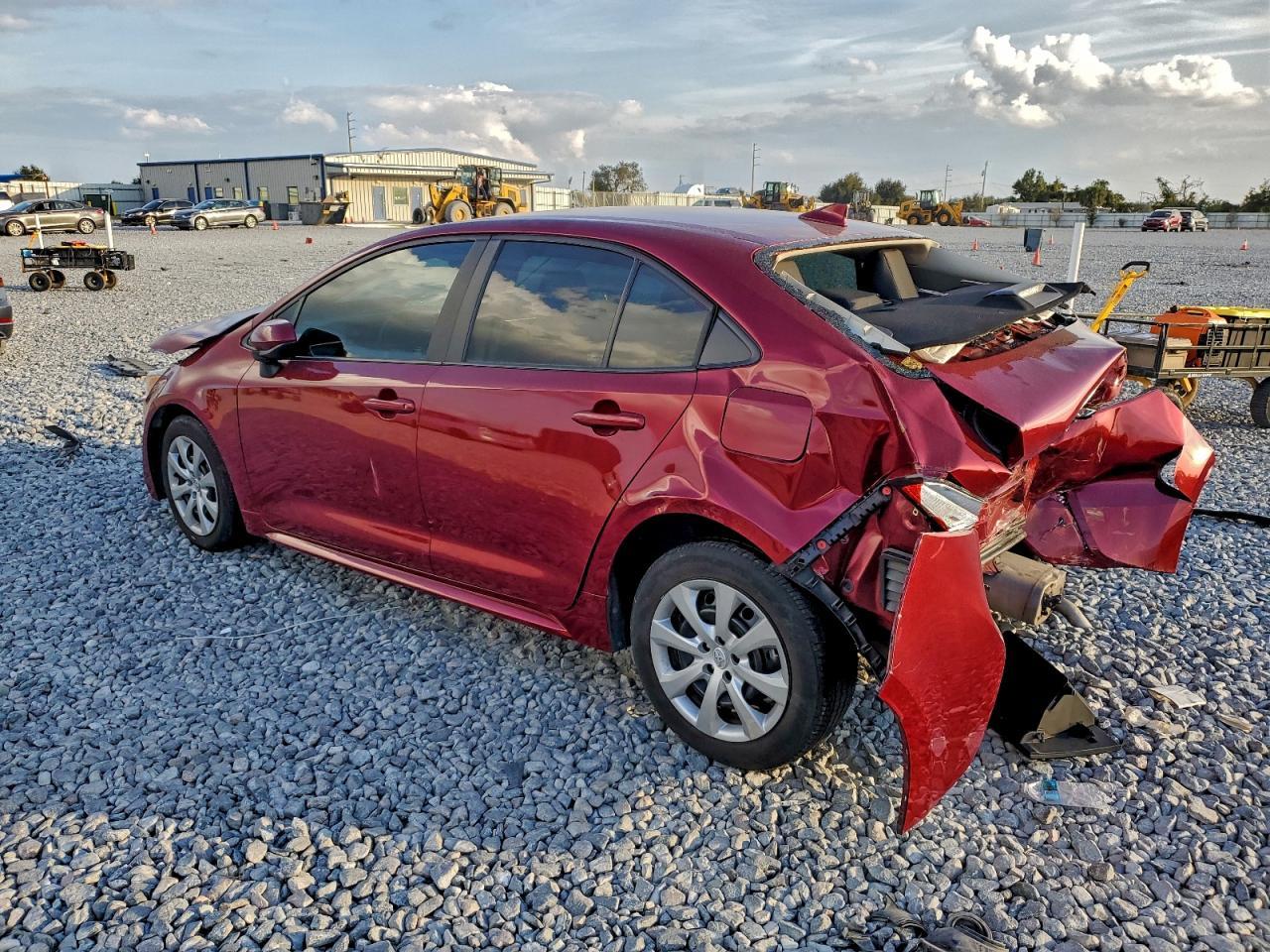 2024 Toyota Corolla Le - Фото 2