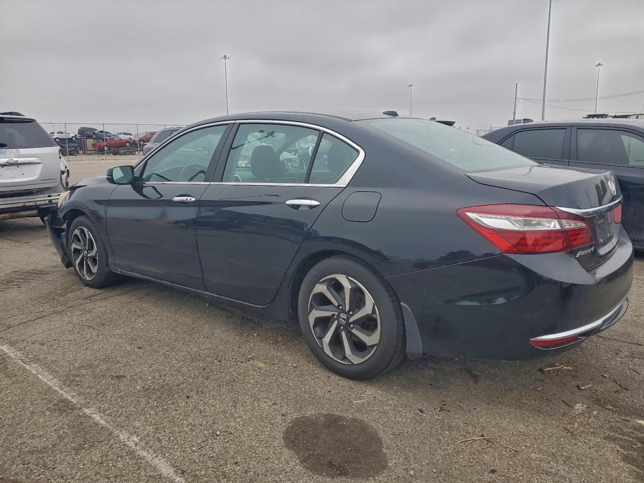 2017 Honda Accord Ex - Фото 2