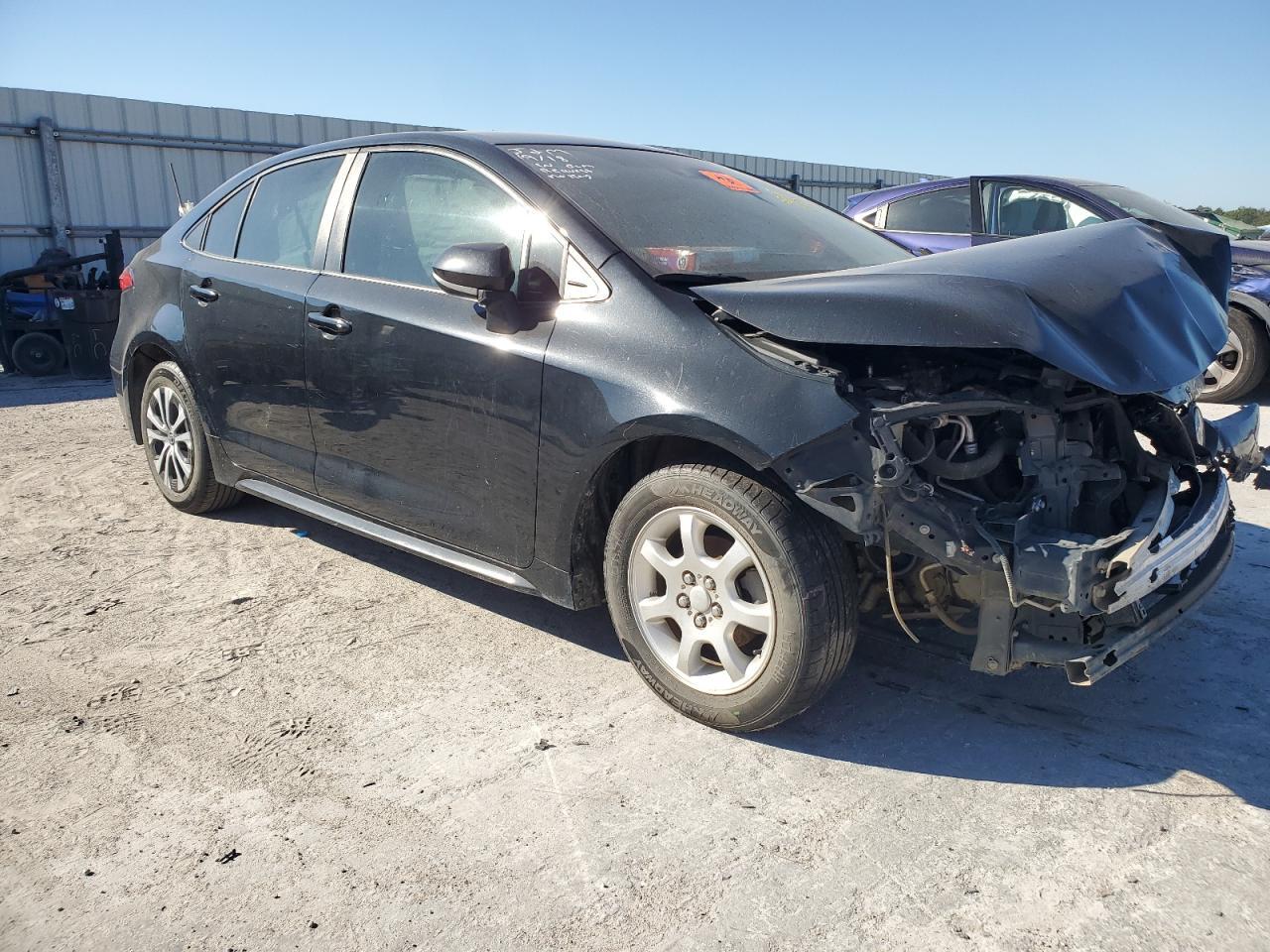 2022 Toyota Corolla Le - Фото 4