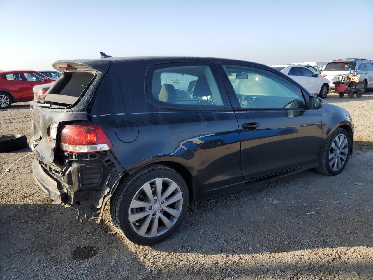 2012 Volkswagen Golf - Фото 3