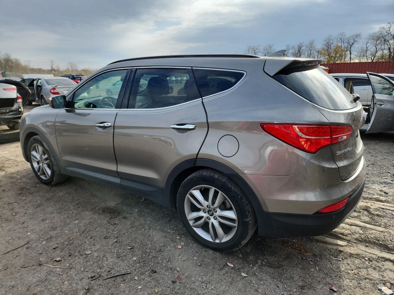 2015 Hyundai Santa Fe Sport - Фото 2