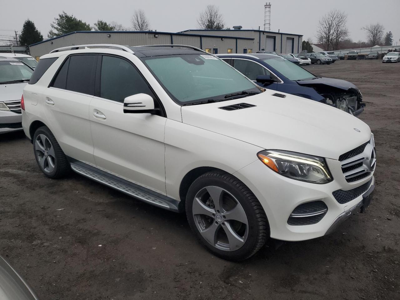 2017 Mercedes-Benz Gle 350 4Matic - Image 4