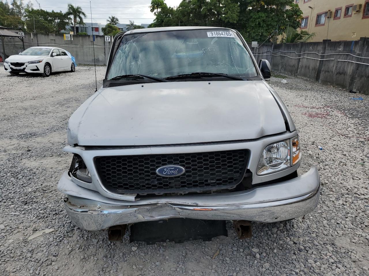 2002 Ford F150 - Фото 5