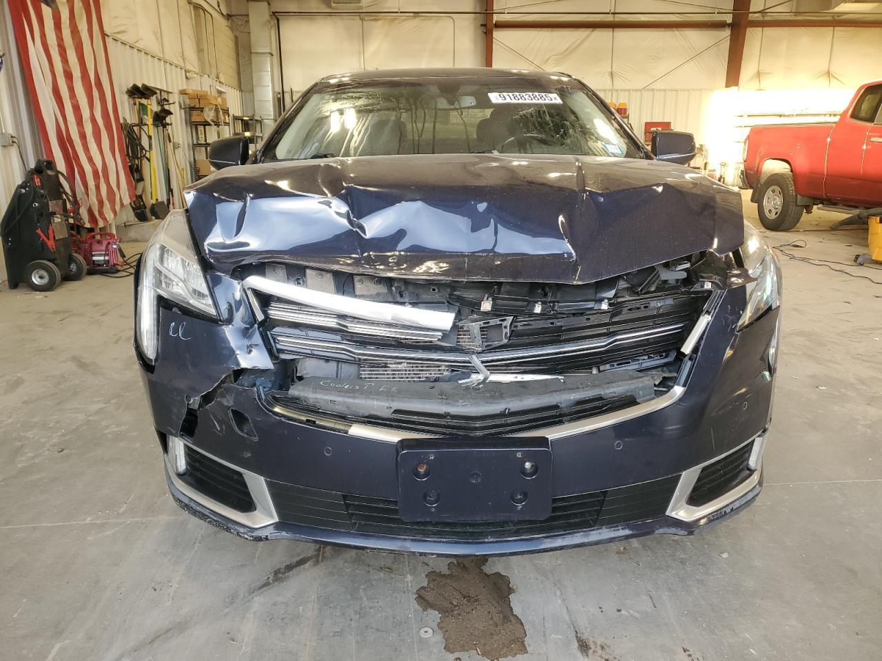 2019 Cadillac Xts Luxury - Image 5