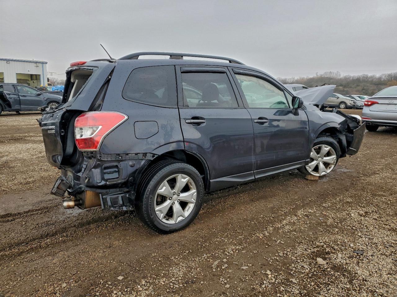 2014 Subaru Forester 2.5I Premium - Image 3