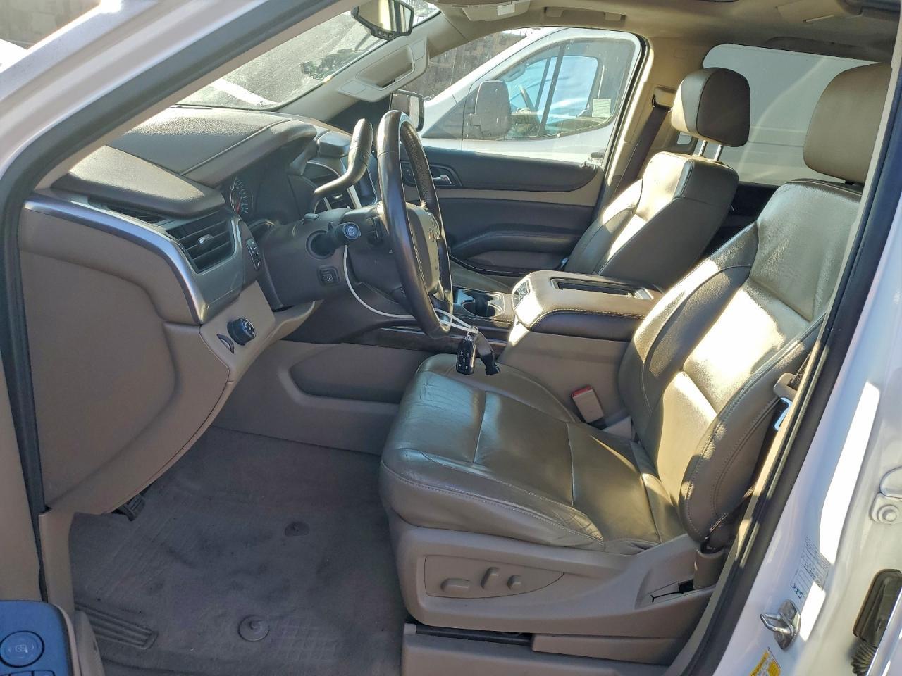 2020 Chevrolet Suburban C1500 Lt - Image 7