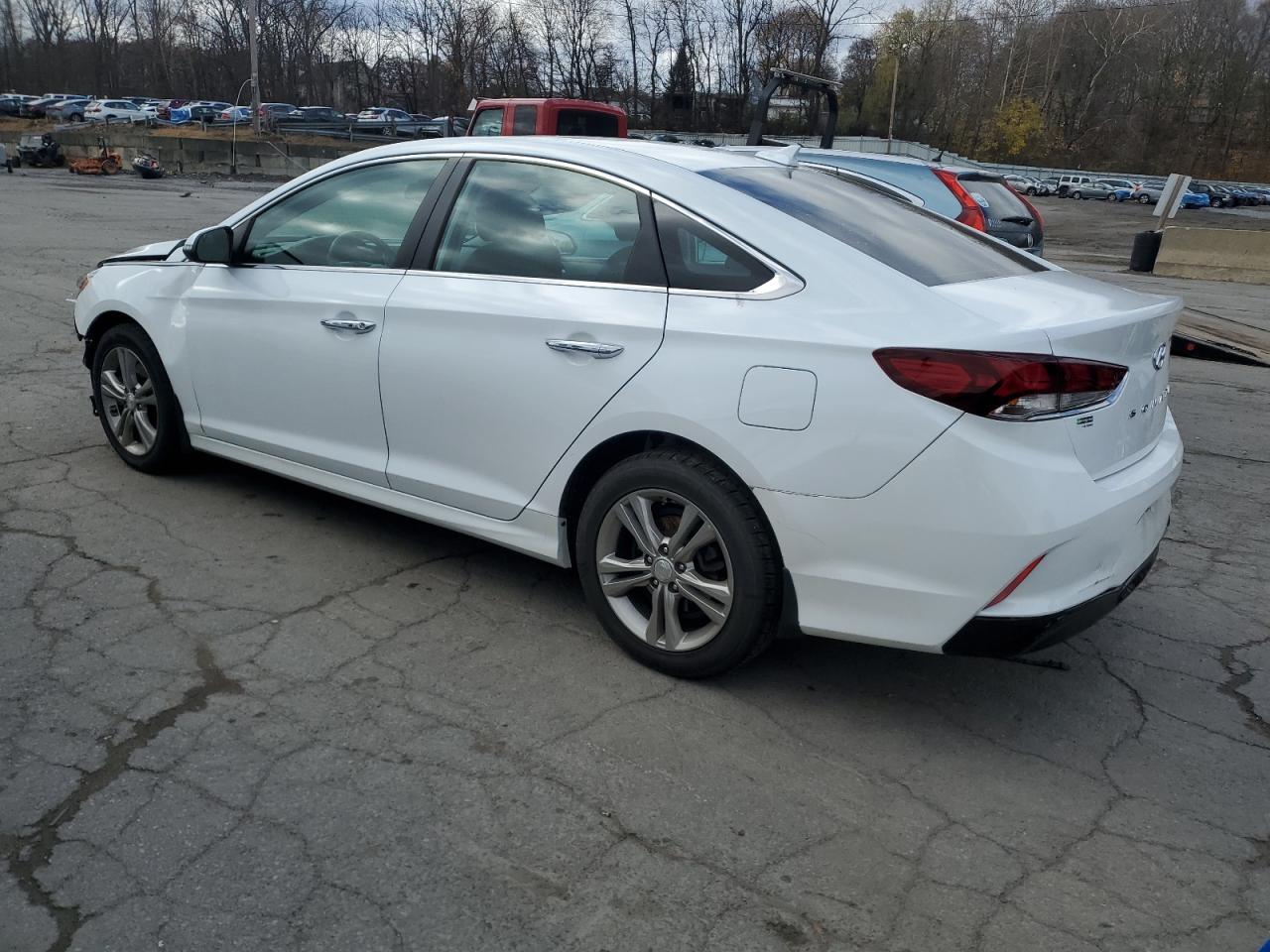 2019 Hyundai Sonata Limited - Image 2