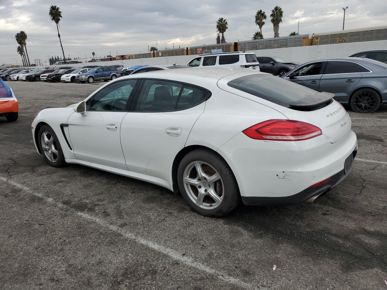 2015 Porsche Panamera 2 - Фото 2