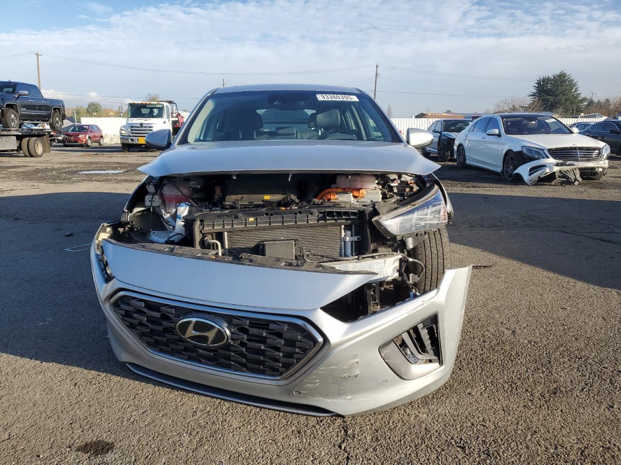 2022 Hyundai Ioniq Limited - Фото 5